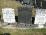 image of grave number 932421